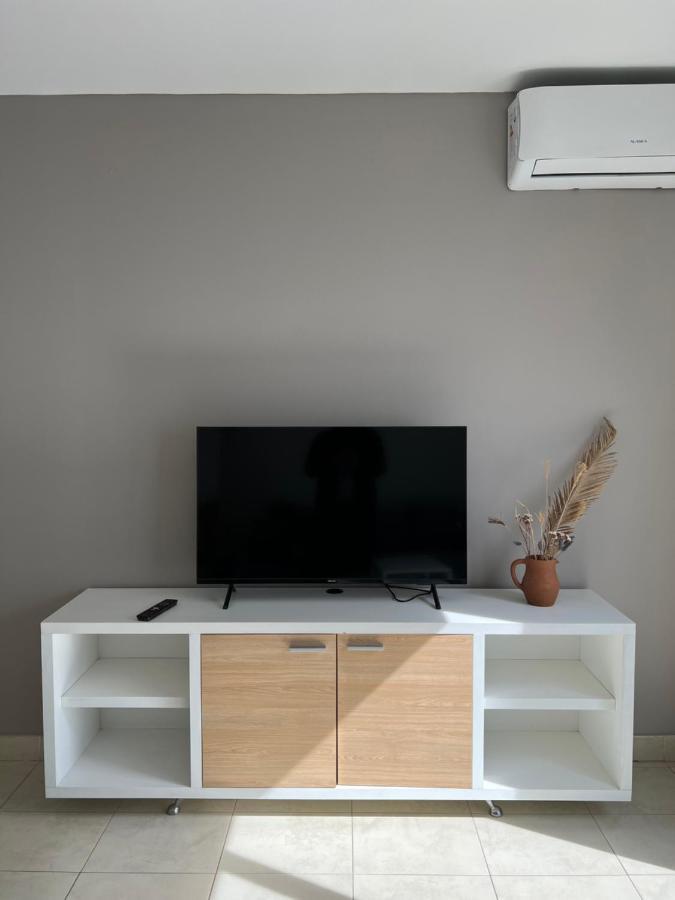 Cbmona Suites บียาเมอร์เซเดส ภายนอก รูปภาพ