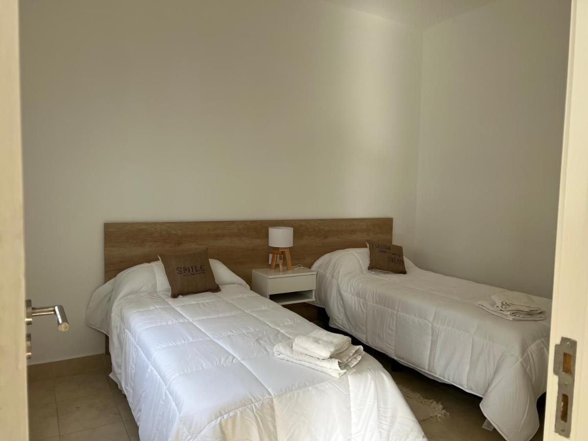 Cbmona Suites บียาเมอร์เซเดส ภายนอก รูปภาพ